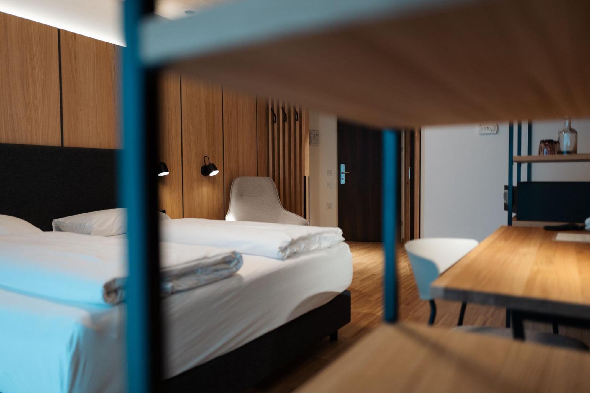 Educare Hotel Treffen Kültér fotó